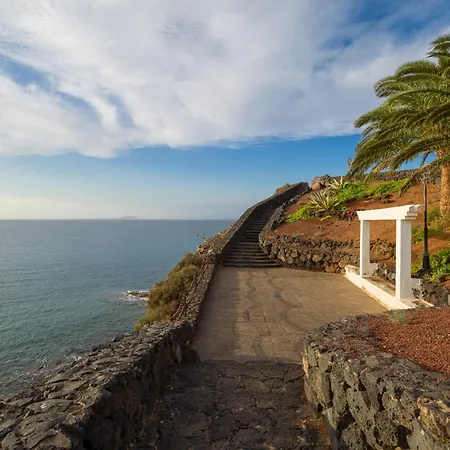 Moreras Playa Blanca